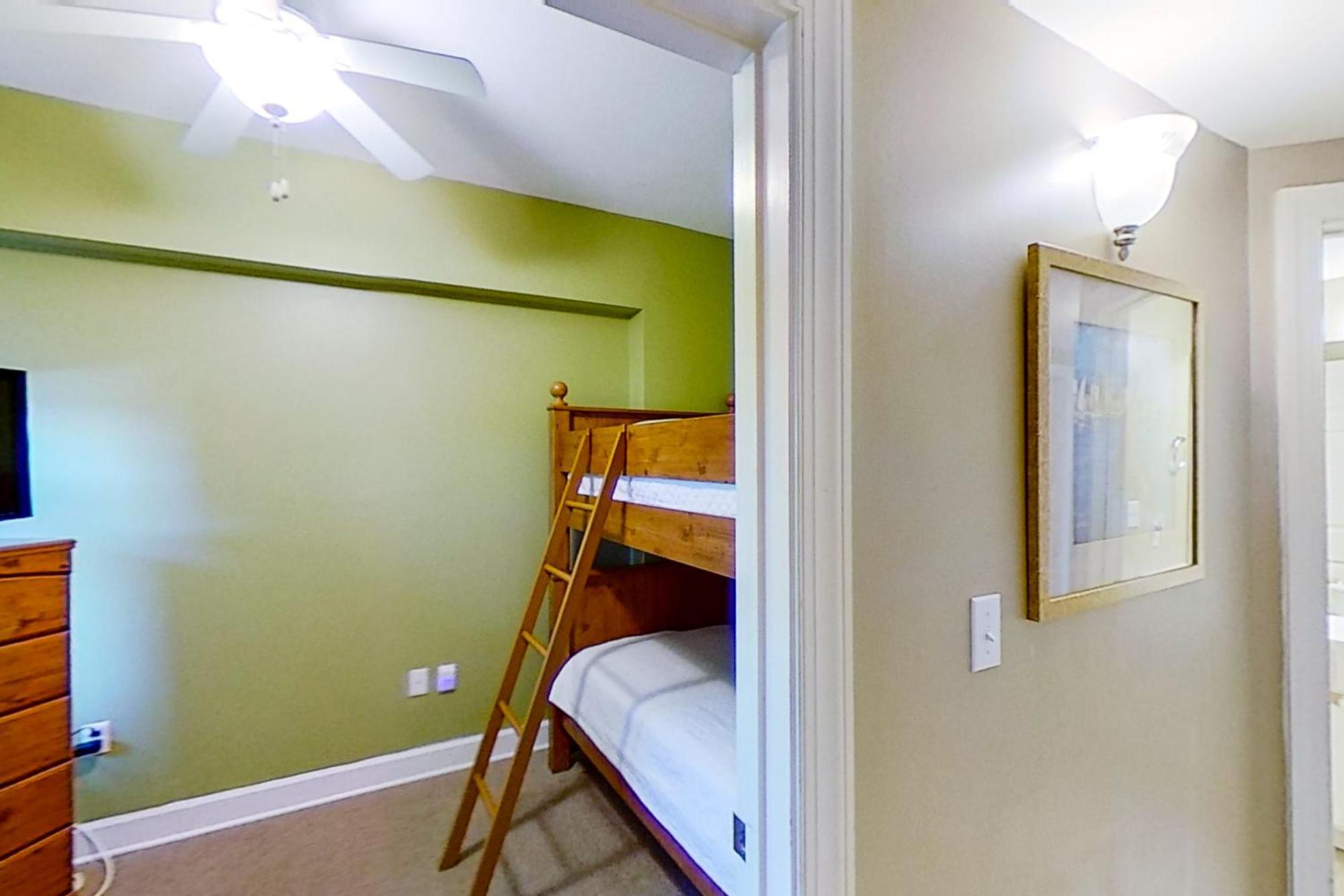 Sunrise Beach Resort V Panama City Beach Room photo