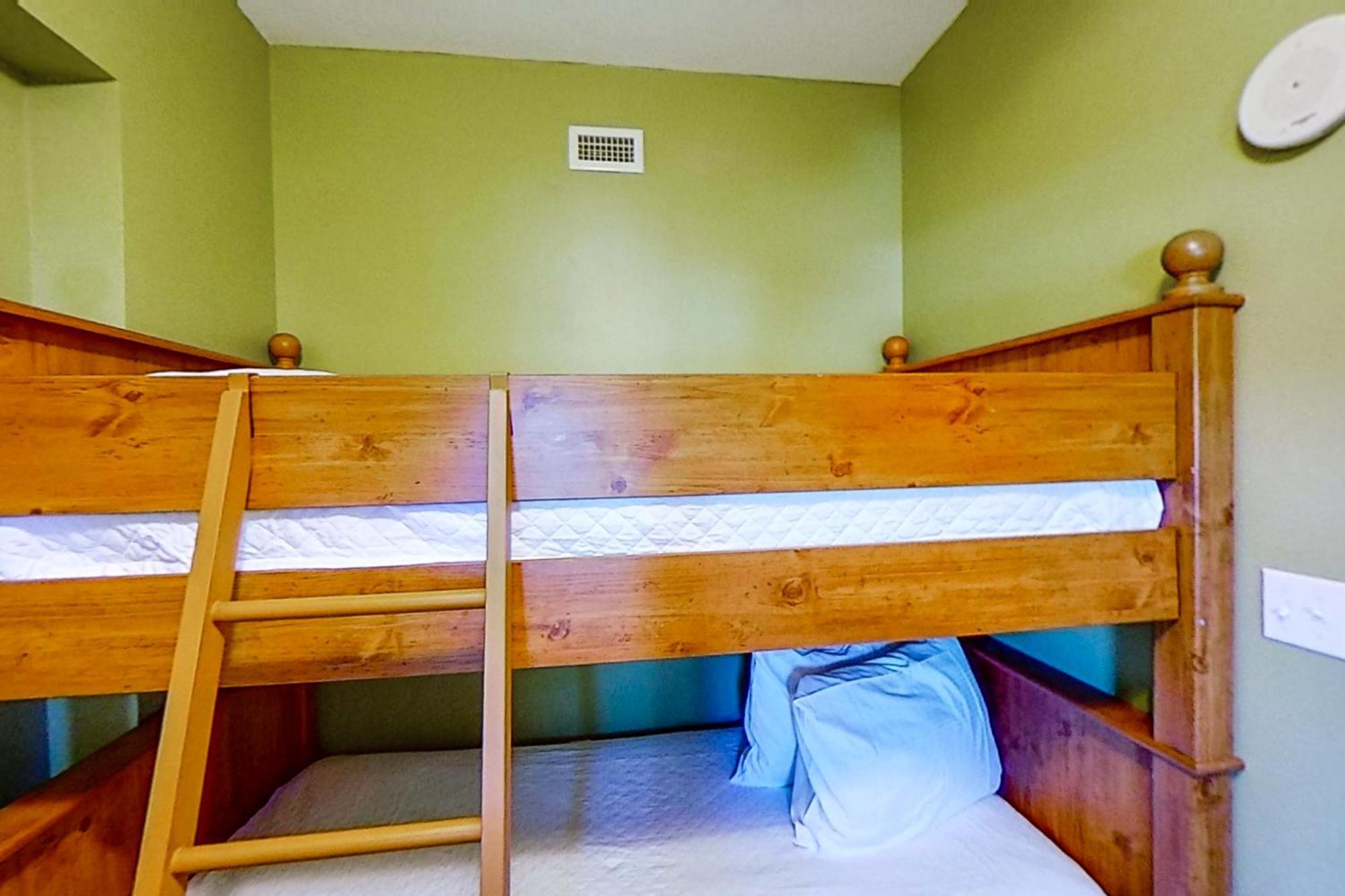 Sunrise Beach Resort V Panama City Beach Room photo