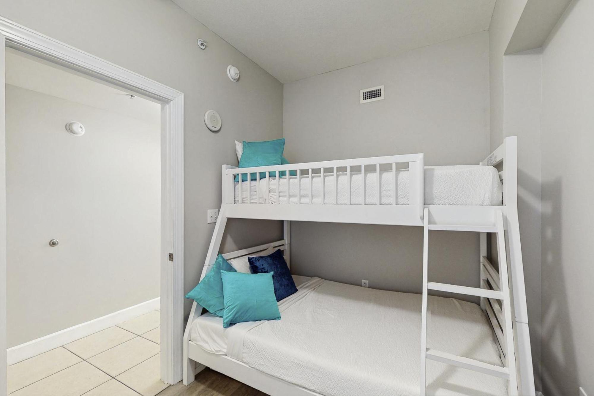 Sunrise Beach Resort V Panama City Beach Room photo